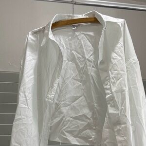 NWT GUESS Shirt - Bowed - Large